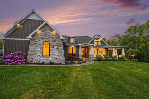23711 64th, Mattawan, MI 49071