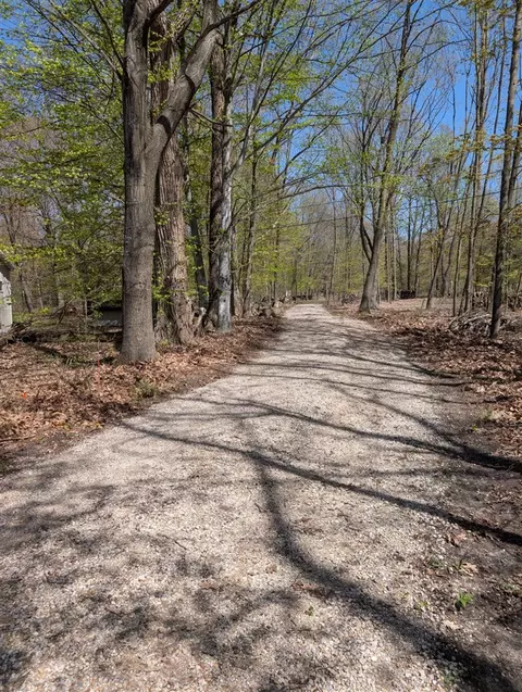 8941 S East Torch Lk, Alden, MI 49612