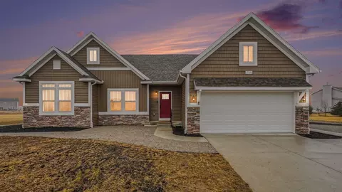 17110 Country, Manchester, MI 48158