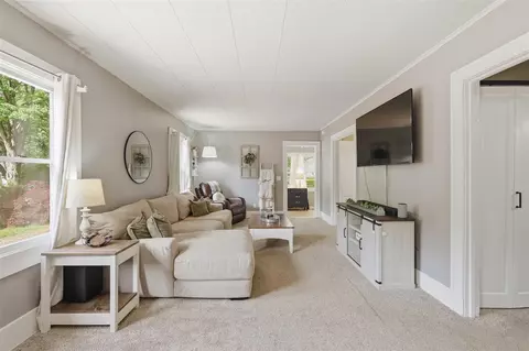 Living - 1021 W Three, Three Rivers, MI 49093 photo 3 of 3