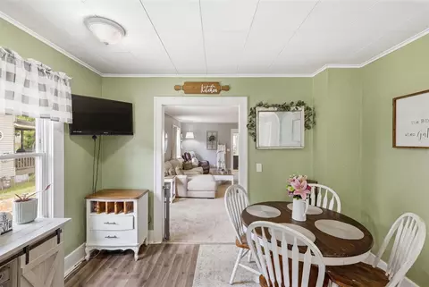 Dining - 1021 W Three, Three Rivers, MI 49093 photo 1 of 1