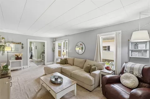 Living - 1021 W Three, Three Rivers, MI 49093 photo 1 of 3