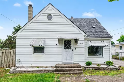 3438 Byron Ctr, Wyoming, MI 49519