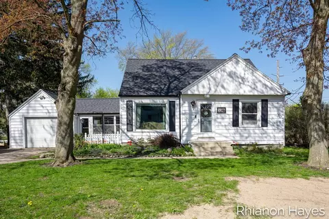 2251 Meurs, Wyoming, MI 49519