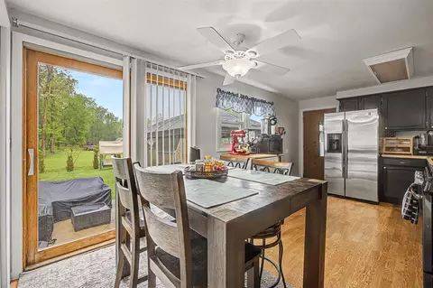 Dining - 3130 Hill, Adrian, MI 49221 photo 1 of 1