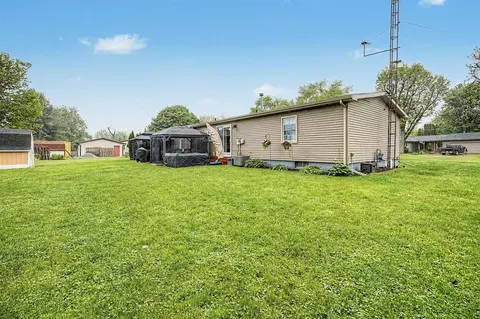 Exterior - 3130 Hill, Adrian, MI 49221 photo 8 of 10