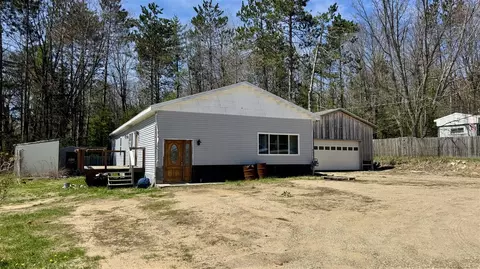 5960 S Seeley, Cadillac, MI 49601