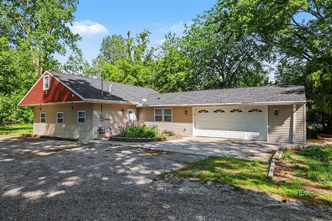 1954-1964 E Saginaw, East Lansing, MI 48823