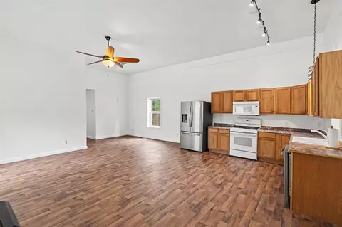 Living - 1581 Lone Pne, Baldwin, MI 49304 photo 8 of 10