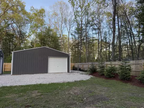 Exterior - 1581 Lone Pne, Baldwin, MI 49304 photo 18 of 26