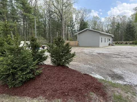 Exterior - 1581 Lone Pne, Baldwin, MI 49304 photo 8 of 26