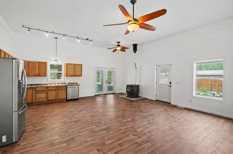 Living - 1581 Lone Pne, Baldwin, MI 49304 photo 7 of 10