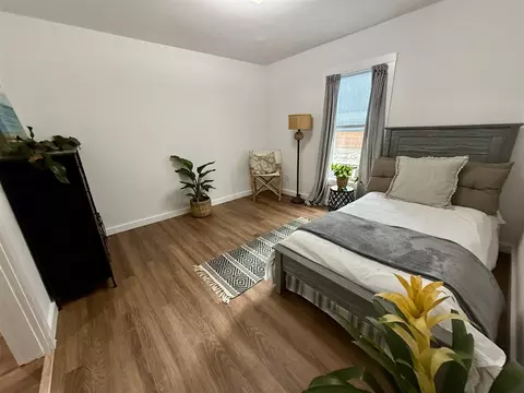 Bedroom - 1581 Lone Pne, Baldwin, MI 49304 photo 6 of 10