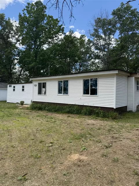 3299 S Yale, Baldwin, MI 49304