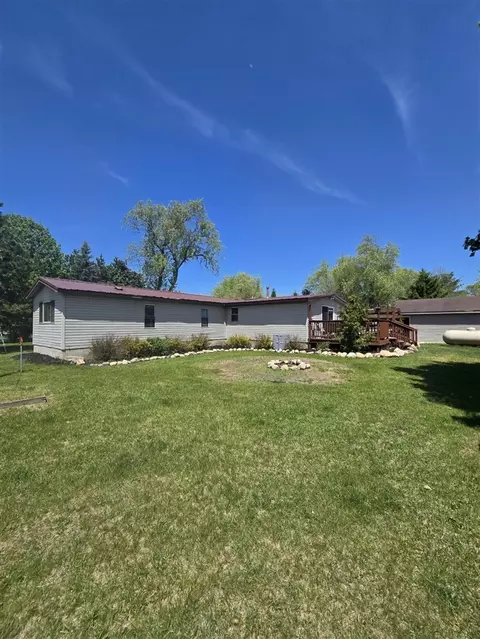 Exterior - 12495 5 Mile, Evart, MI 49631 photo 20 of 32