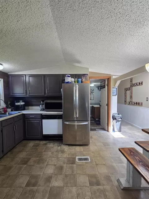 Kitchen - 12495 5 Mile, Evart, MI 49631 photo 7 of 7