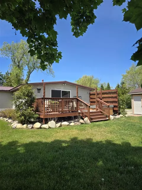 Exterior - 12495 5 Mile, Evart, MI 49631 photo 15 of 32