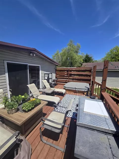 Exterior - 12495 5 Mile, Evart, MI 49631 photo 10 of 32