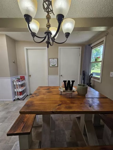 Dining - 12495 5 Mile, Evart, MI 49631 photo 1 of 1