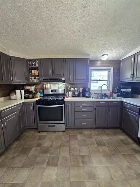Kitchen - 12495 5 Mile, Evart, MI 49631 photo 4 of 7
