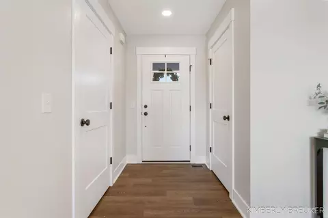Entry Way - 11760 Everett, Allendale, MI 49401 photo 2 of 3