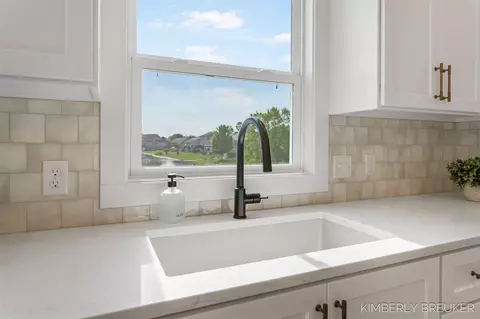 Kitchen - 11760 Everett, Allendale, MI 49401 photo 5 of 7