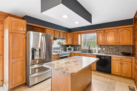 Kitchen - 3378 W Klees, Stanton, MI 48888 photo 1 of 2