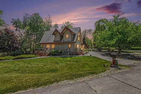 2000 Granada, Weidman, MI 48893