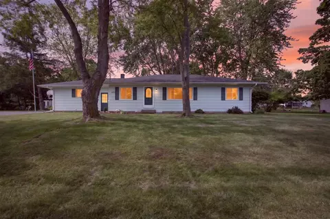 1653 Gary Paul, Jackson, MI 49203