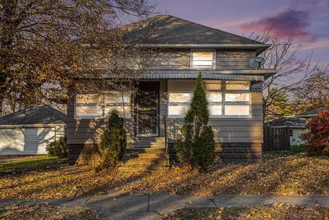 111 River, Three Rivers, MI 49093