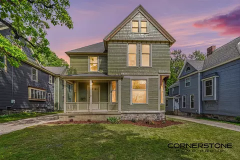 254 James, Grand Rapids, MI 49503