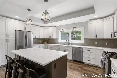 Kitchen - 4072 Ronalds, Dorr, MI 49323 photo 1 of 6