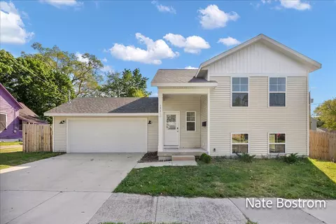 1271 Spring, Muskegon, MI 49442
