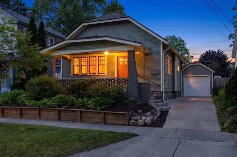 1950 Lafayette, Grand Rapids, MI 49505