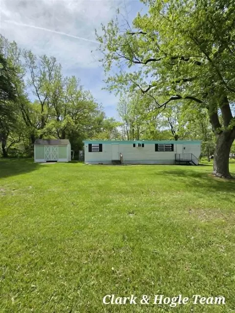 8386 Willow, Lyons, MI 48851