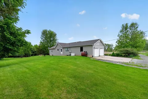 Exterior - 5569 S Corey, Perry, MI 48872 photo 7 of 14