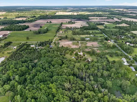 View/Area - 5569 S Corey, Perry, MI 48872 photo 2 of 15