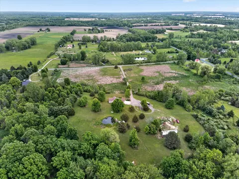 View/Area - 5569 S Corey, Perry, MI 48872 photo 7 of 15