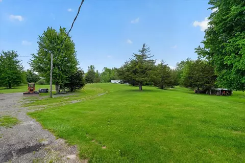 Exterior - 5569 S Corey, Perry, MI 48872 photo 13 of 14