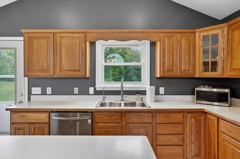 Kitchen - 5569 S Corey, Perry, MI 48872 photo 5 of 6
