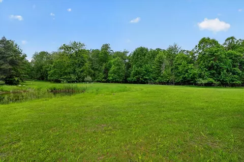 Exterior - 5569 S Corey, Perry, MI 48872 photo 12 of 14