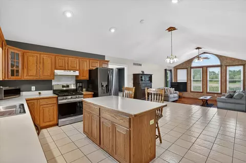 Kitchen - 5569 S Corey, Perry, MI 48872 photo 4 of 6