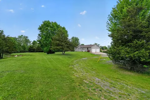 Exterior - 5569 S Corey, Perry, MI 48872 photo 10 of 14