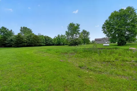 Exterior - 5569 S Corey, Perry, MI 48872 photo 11 of 14