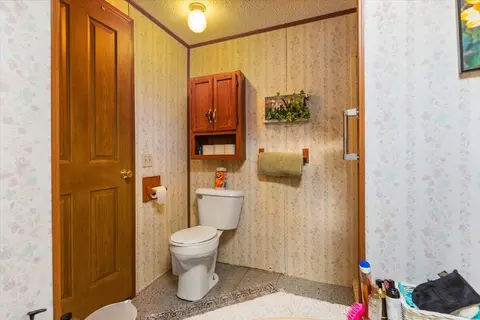 Bath - 5614 E 68th, Croton, MI 49337 photo 3 of 4