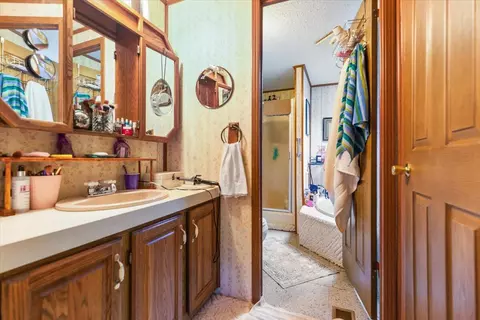 Bath - 5614 E 68th, Croton, MI 49337 photo 1 of 4