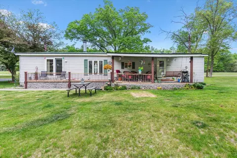 Exterior - 5614 E 68th, Croton, MI 49337 photo 6 of 10