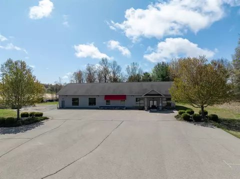 6398 Blue Star, Saugatuck, MI 49453