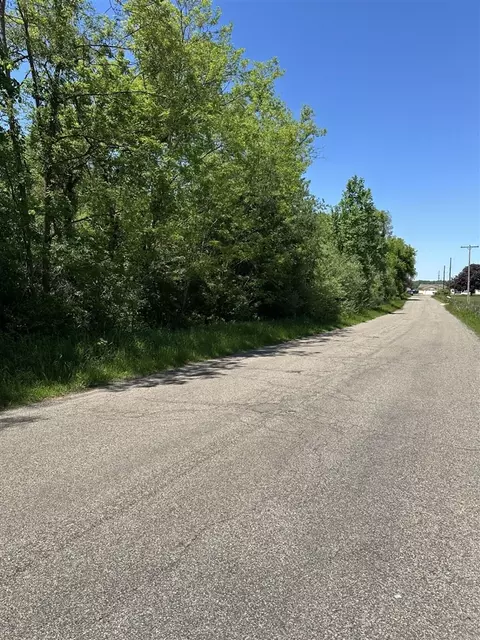 Ambs, Jackson, MI 49201 photo 4