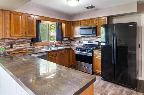 Kitchen - 5641 E Orch, Delton, MI 49046 photo 1 of 2